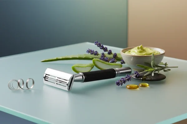 Men’s Razor Burn: Waxing for Clear Skin in 2026