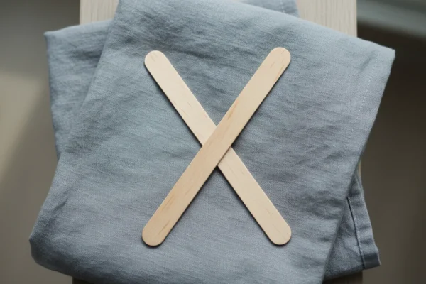 Male Waxing: 2024 Prep to Reduce Pain